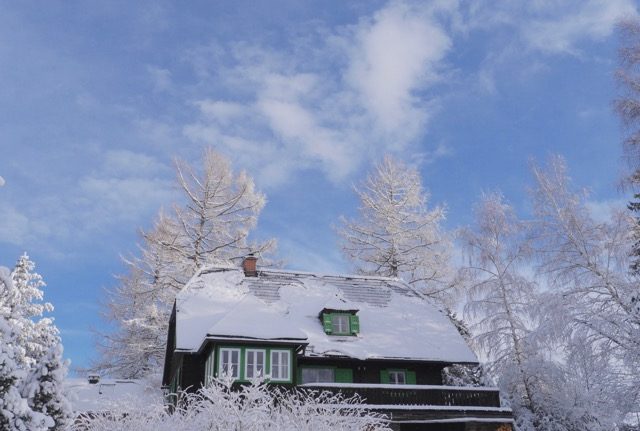 Yoga und Schneeschuhwandern – nach innen hören, nach aussen gehen